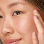 سرم ضد لک کیلز  Kiehl’s Clearly Corrective Dark Spot Solution - Image 6